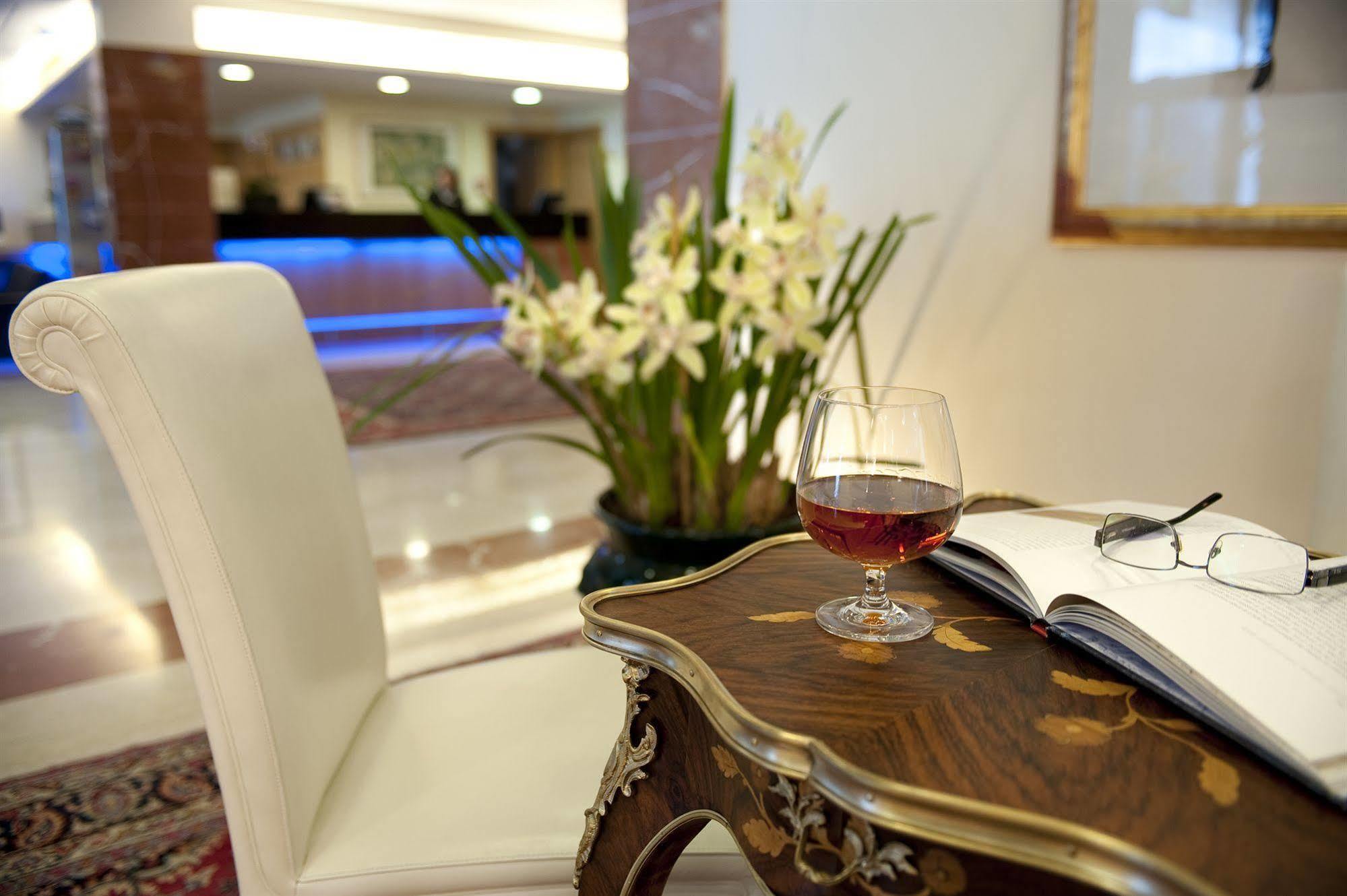 Park Hotel Centro Congressi بوتنزا المظهر الخارجي الصورة